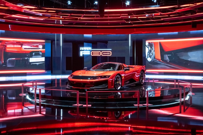 AU KAKAV MALER Čovek godinama štedeo za auto iz snova, pa ostao bez njega nakon sat vremena (VIDEO)