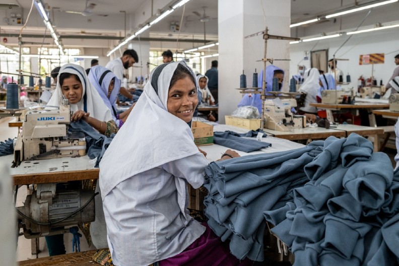 NE POMAŽU VAM NI PARE, NI BOGATSTVO Zemlja u kojoj žive samo oni koji moraju, ali bukvalno