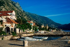 ZA 3 SATA ZARADE I DO 80 EVRA Na Jadranu traže radnika više, satnice idu u nebo