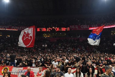 "DELIJE" SU OVO SA NESTRPLJENJEM ČEKALE Zvezda objavila bitne informacije oko prodaje sezonskih ulaznica