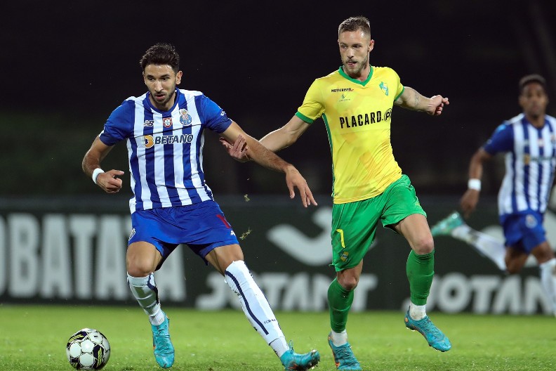 GRUJIĆ SVE BLIŽI ODLASKU Porto bi da se reši Srbina, dve opcije u igri