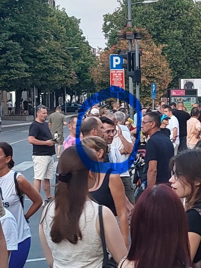 EVO KO JE SVE U VALJEVO DOŠAO DA PRAVI NEREDE! Isti blokaderi, isti nasilni plan! (FOTO)