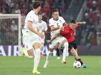 SADA JE I ZVANIČNO Reprezentativac Srbije u Emiratima, igraće protiv Dušana Tadića