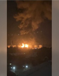 BUKTI POŽAR U RAFINERIJI NAFTE! Ukrajinski dronovi uzrokovali vatrenu stihiju