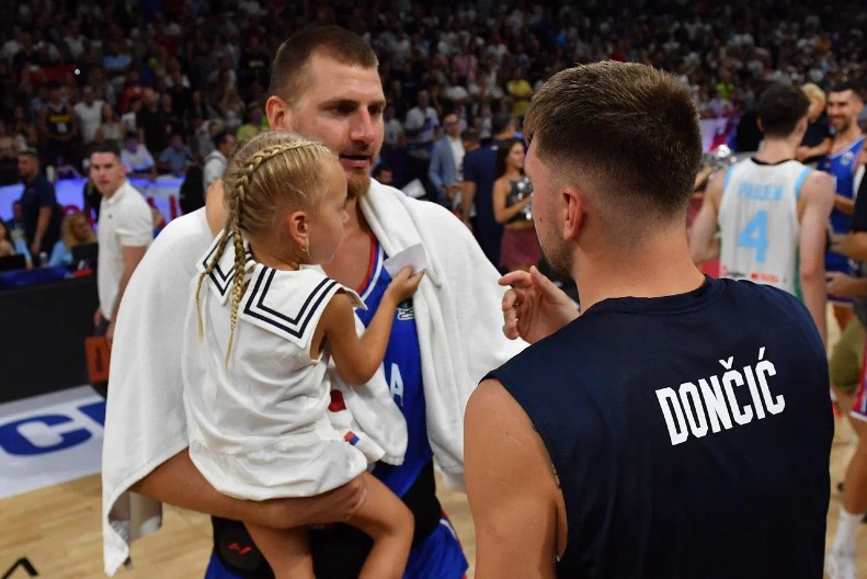 OGNJENA UKRALA ŠOU FIBA se oglasila zbog Jokićeve ćerke (FOTO)