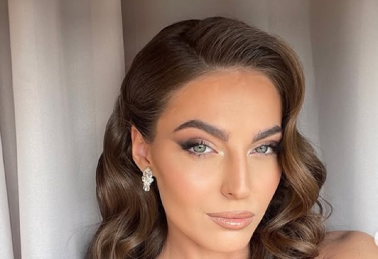 MAJKA JOJ SE VANSERIJSKA LEPOTICA, A TATA SE KRIJE OD JAVNOSTI! Evo kako izgleda otac Džejle Ramović i čime se bavi (FOTO)