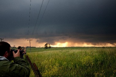 PAKLENI TALAS UDARA SRBIJU! 40 stepeni, a onda kreće prava KATAKLIZMA I OLUJE!