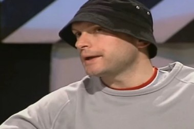 CEO BEOGRAD VEČERAS JE GLEDAO U DAČU Frontmen grupe Dak se pojavio sa zanosnom plavušom, raznela je sve izgledom