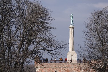 Kada su Srbi i Sibinjanin Janko odbranili Beograd: zašto i danas zvone zvona u podne