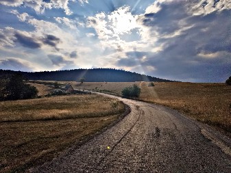 Besna kobila – planina burnih vetrova i tragične sudbine jedne devojke