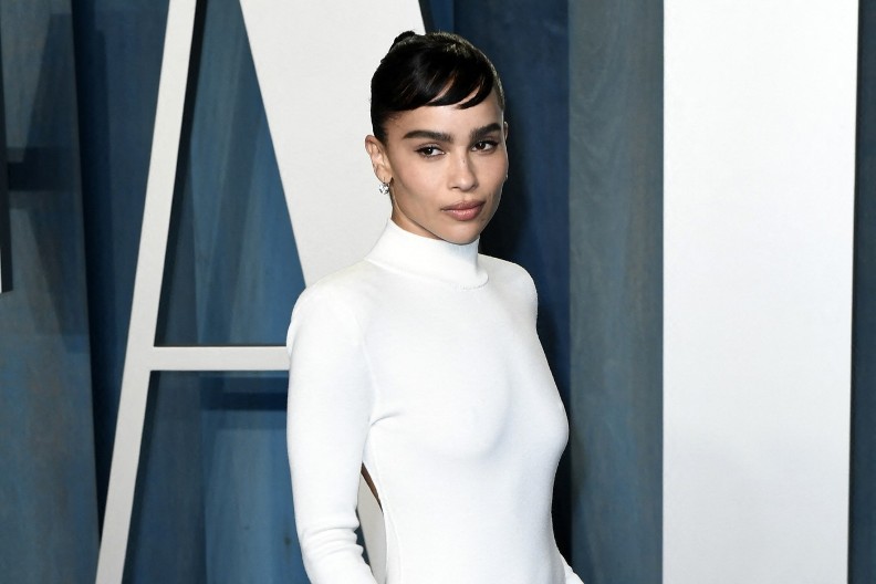 CRNA SUKNJA I TAČKA Ova dužina je oduševila Srpkinje, ultra moderna i ženstvena, garantovano ćete mamiti poglede