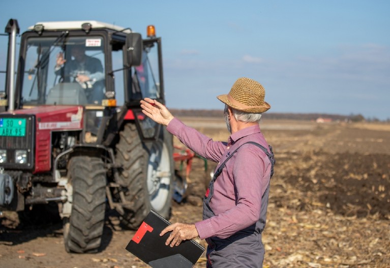 POLJOPRIVREDNICI MOGU DA ODAHNU Odobren dodatni rok za nabavku novih traktora