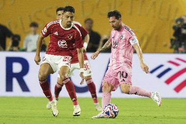 PAO DOGOVOR Mesi potpisao novi ugovor