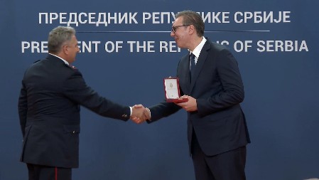 SRCE HEROJA Komandir Pero Luković odlikovan Zlatnom medaljom "Miloš Obilić"