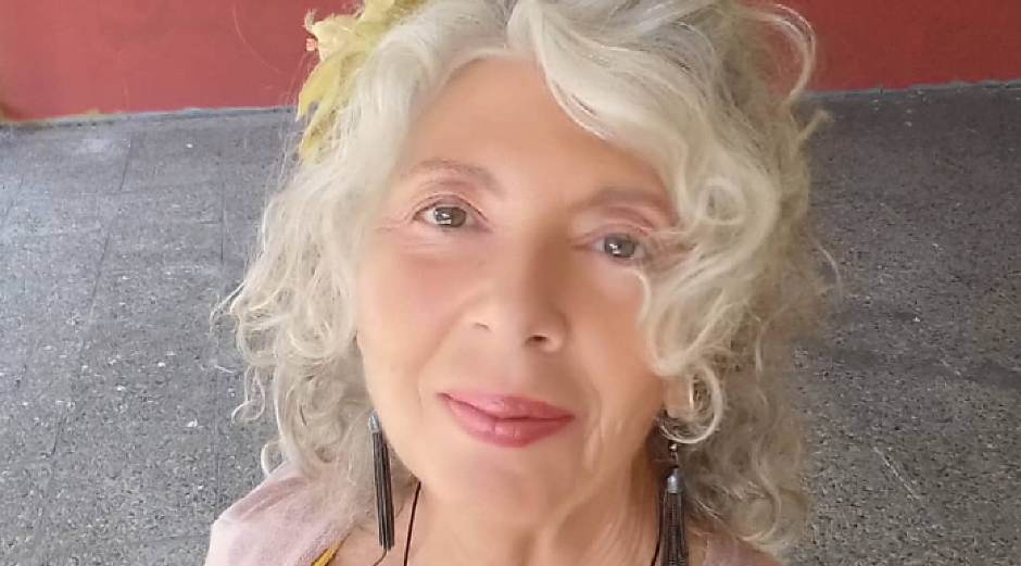 OVO JE SIN MAJE VOLK! Viši je od majke za tri glave, isplivala retka fotka iako ne voli javno eksponiranje