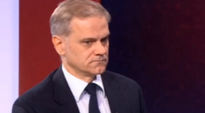 BORKO STEFANOVIĆ ZAKUKAO DA SE UVEDU SANKCIJE SRBIJI Pantić i Starović ga postavili na mesto