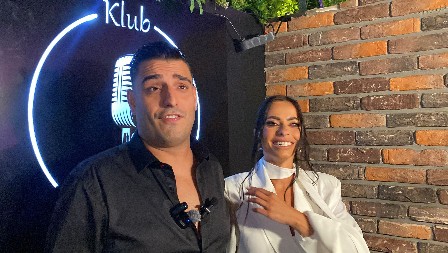 O RAZVODU JE IZUSTILA SAMO OVO! Žena Darka Lazića objavila momenat u kom pevač napušta porodični dom (FOTO)