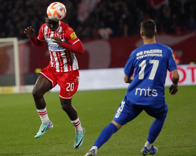 PROPAO POSAO ZBOG 500.000 EVRA Zvezda ga se jedva rešila, sada mu izmakao transfer karijere