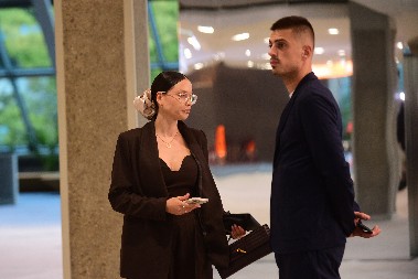 NA RUKAMA NOSI 20.000 EVRA! Mirka Vasiljević nosi pravo bogatstvo na prstima, Srbi ne prestaju da komentarišu