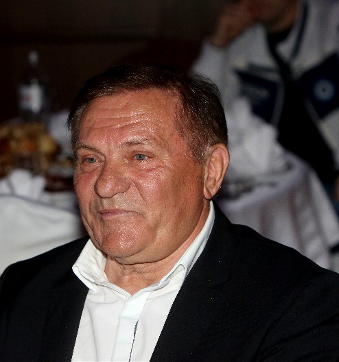 MILOŠ BOJANIĆ SLOMLJEN ZBOG SMRTI HALIDA BEŠLIĆA Evo po čemu pamti kolegu