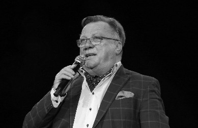 "TO SE DOGODILO SA NJIM" Voditeljka utučena zbog smrti Halida Bešlića, jedno nikako ne može da prežali!