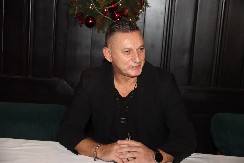 PEVAČ OGORČEN NA ŠAKA POLUMENTU Uhvatio ga u laži, ovo mu ne oprašta: "Lagao je da je bolestan"