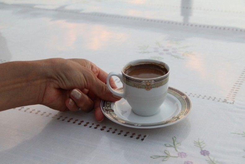 DOKTOR OTKRIVA RECEPT ZA NAJZDRAVIJU KAFU IKADA  "Dodajte samo prstohvat ovoga i pretvara se u eliksir"