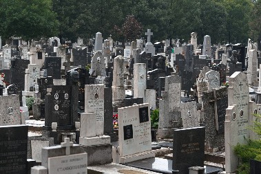 VANDALIZAM, SRBI ŠIROM BIH NISU MOGLI DANAS NA ZADUŠNICE Srušeni spomenici, incidenti u više mesta