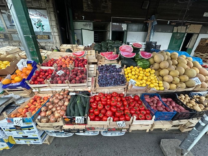 NA PIJACAMA NE KOŠTA NI 100 DINARA, A SUVO ZLATO JE ZA ČOVEKA Snižava holesterol, ublažava menstrualne bolove, provituvupalno deluje...