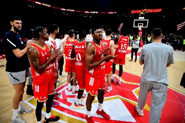 ARENU NAZVALI PAKLOM Litvanci posle pobede Zvezde nad Žalgirisom pisali o neviđenoj atmosferi koju su napravile "delije"