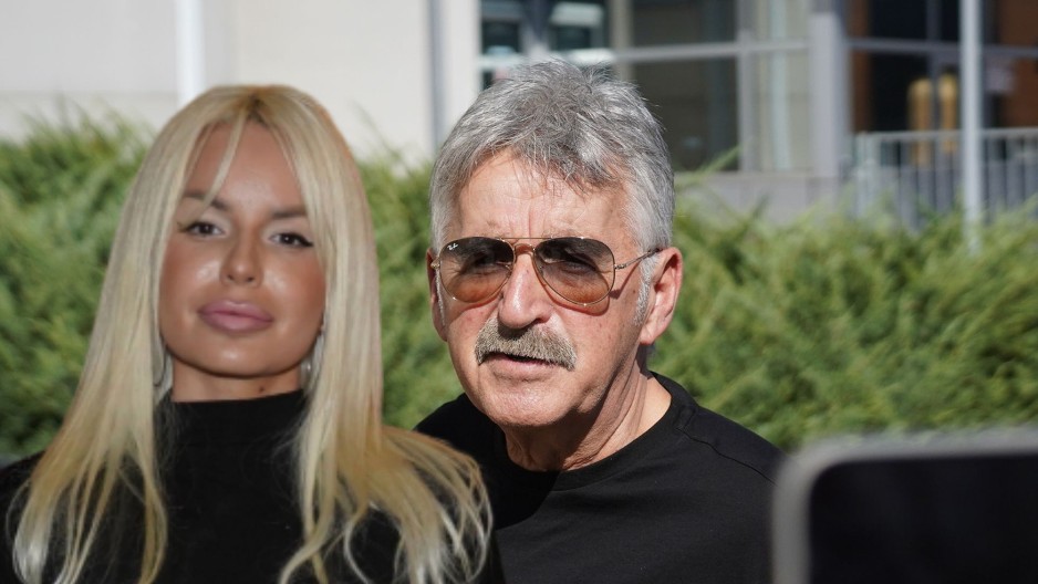 BOSANAC ĆE DOBITI UNUKA? Aleksandra krila trudnoću, sada se sve saznalo!