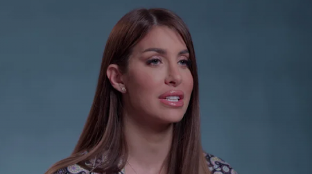 ZNOJI SE DOK RADI VEŽBA ZA ZADNJICU! Sloba snimio utegnutu Jelenu Radanović dok diže tegove  (FOTO)