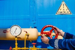 Ruski stručnjak objasnio: „Nove sankcije EU neće ostaviti Srbiju bez ruskog gasa“