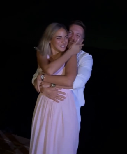 "VENČANJE ĆE BITI INTIMNO, NA EGZOTIČNOJ DESTINACIJI" Ovo su detalji svadbe Saše Kovačevića!