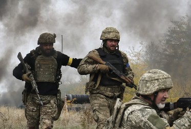 UKRAJINCI ZAROBILI RUSKOG ŠPIJUNA Pretvarao se da je borac Azova, a onda je napravio jednu grešku (VIDEO)