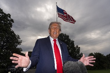 „Bilioni dolara stižu kući“ – Amerika slavi novi trgovinski dogovor