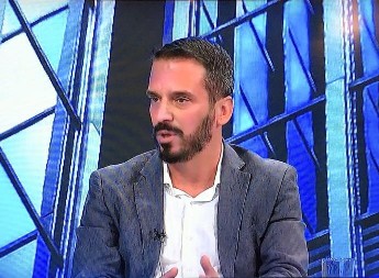 GEBELS VAM IZ GROBA ZAVIDI NA PROPAGANDI I LAŽIMA Piper demontirao blokadere: Arhiv slagao u dilu sa šefovima NovaS i N1