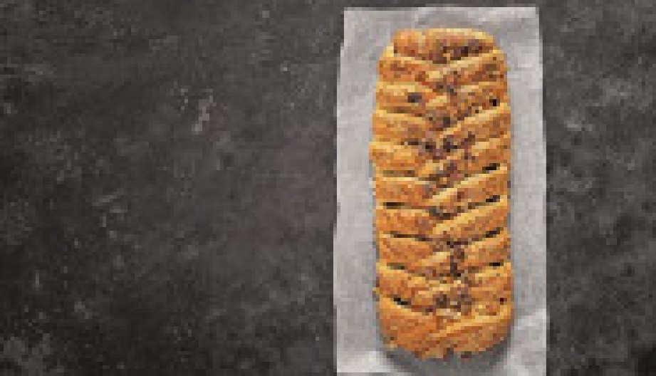 PLETENICA OD ČOKOLADE BOLJA NEGO IZ PEKARE Hrskava spolja i puna sočnog fila