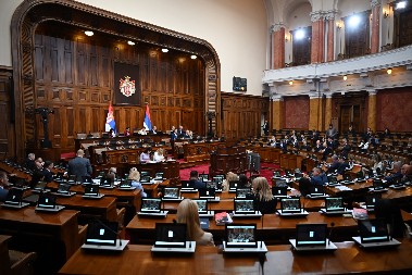 "ŠUTIRALI SVOG PROFESORA-BLOKADERA KO KUČE" Jovanov žestoko odgovorio u Skupštini: Onaj sa beretkom hvata nobelova za gušu, šta još najavljujete da ćemo videti?