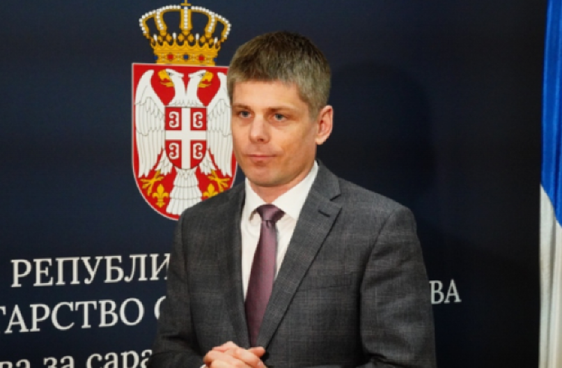 ZAŠTO NOVA S I N1 ĆUTE O DOGAĐAJU IZ FRANCUSKE Arno Gujon ukazao na veliki problem tajkunskih medija