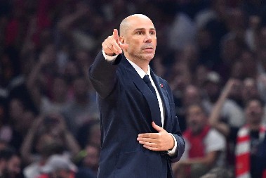 KATALONCI SMENILI TRENERA Pobedio Partizan, pa doživeo brutalan poraz i "popio" otkaz u Barseloni