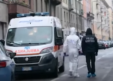 MAJKA PREREZALA SINU (9) GRKLJAN Otac predosetio horor pa zvao policiju, UŽAS u porodičnoj kući kod Trsta!