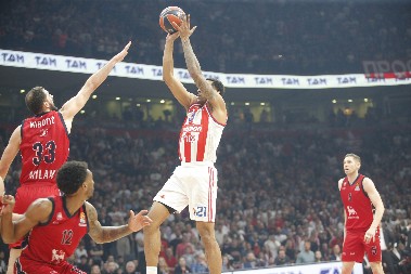 NAVIJAČE ZVEZDE OVO NAJVIŠE ZANIMA Poznato kada se Bolomboj vraća na parket