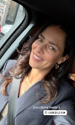 "EVO PESME ZA NESREĆNE LJUBAVI" Ana Ivanović u kafani odmah skočila sa stolice kad je čula reči pevača Stevana Anđelkovića, sve je podseća na Švajnija