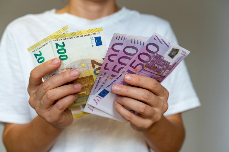 OTVORITE NOVČANIK ZA PARE I SRCE ZA LJUBAV! 5 horoskopskih znakova će procvetati do 23. novembra