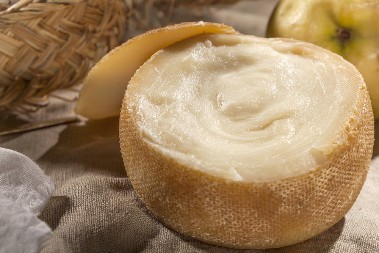 MELEM OD DUNJE "BRIŠE" BORE BOLJE OD LASERSKOG LIFTINGA Evo kako se pravi ovaj prirodni preparat