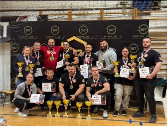 SPEKTAKL U BLACU Akademik otvorio takmičenje snagatora