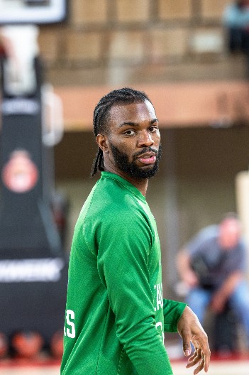 OGLASIO SE OLIMPIJAKOS Kinan Evans uspešno operisan