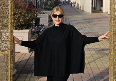 NAŠA PEVAČICA OPERISALA KARCINOM KOŽE Sve je počelo od jedne "bubuljice" na nosu, a onda je usledio šok