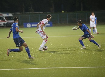 NEMCI OPKOLILI "MARAKANU" Zvezdin napadač pred selidbom u Bundesligu za 5 miliona evra?